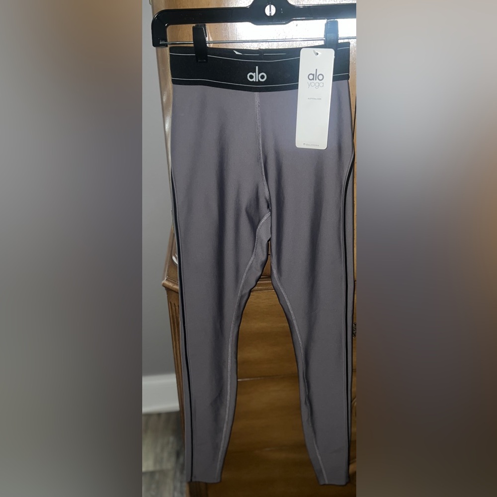 Alo Yoga Airlift High-Waist Suit Up Full-Length Leggings size XS